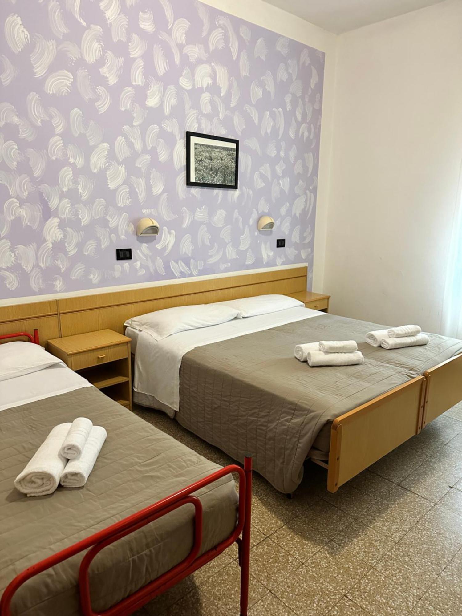 Hotel Enna 리미니 외부 사진