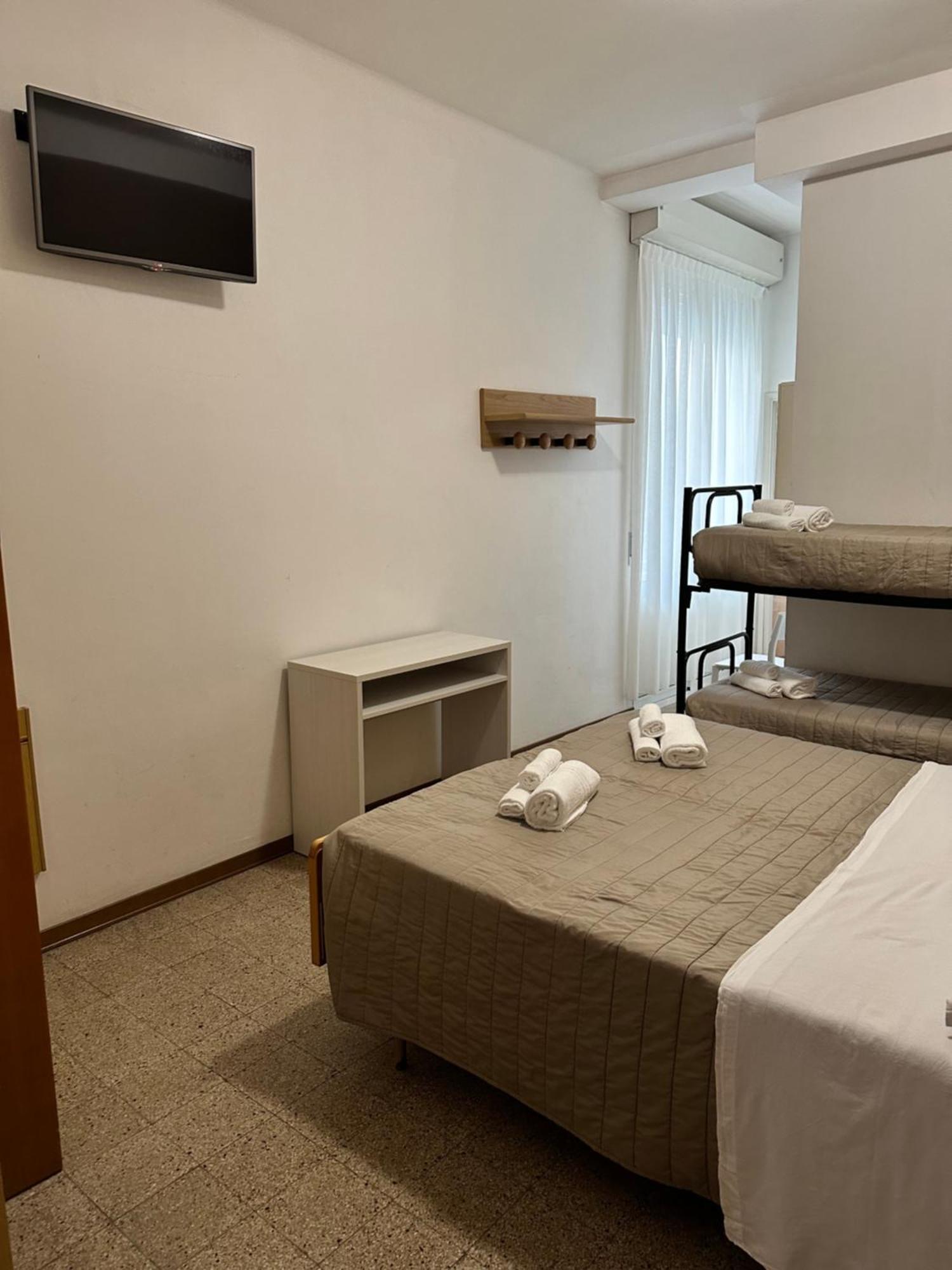 Hotel Enna 리미니 외부 사진