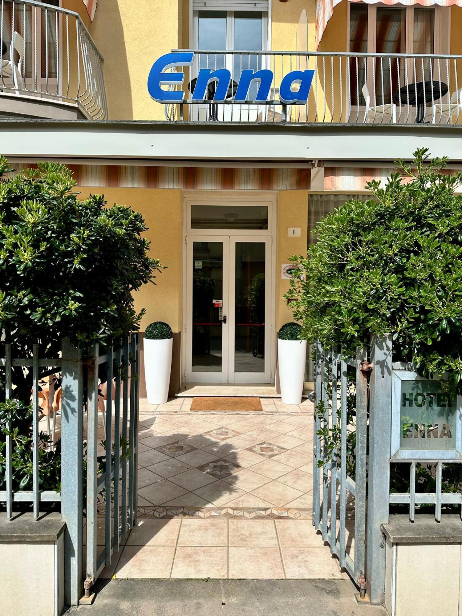 Hotel Enna 리미니 외부 사진