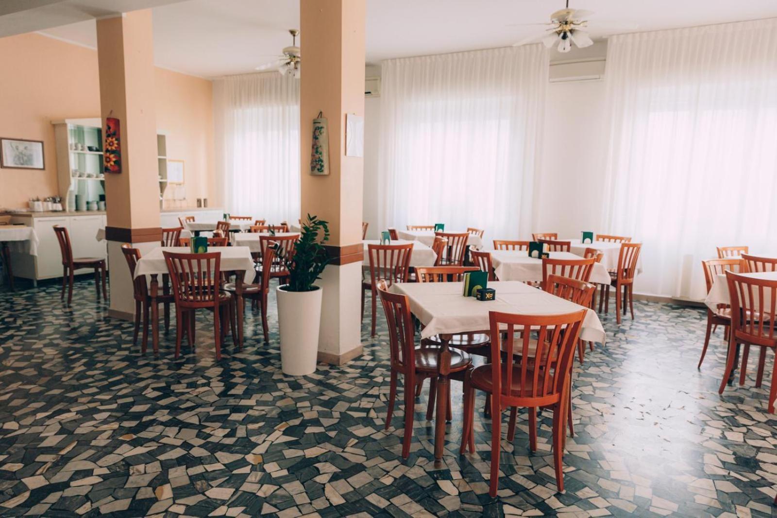 Hotel Enna 리미니 외부 사진